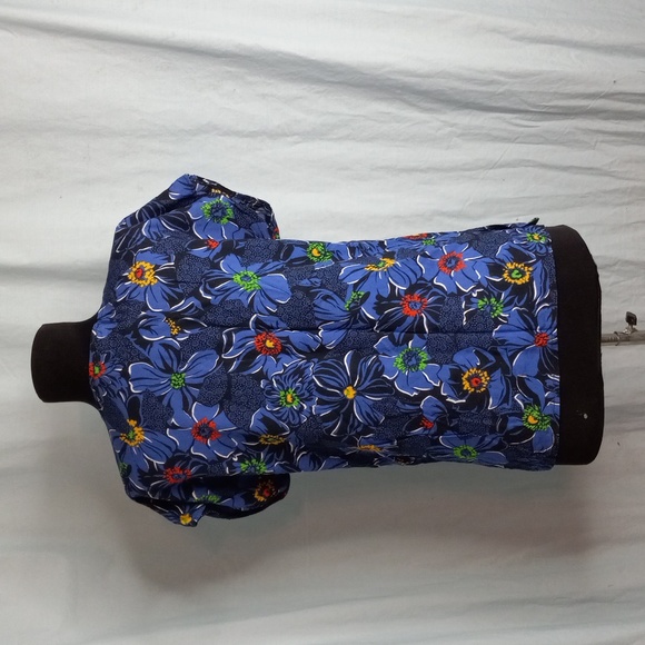 Item Eyes M Blue Floral Top Shell Short Sleeves - Picture 6 of 9